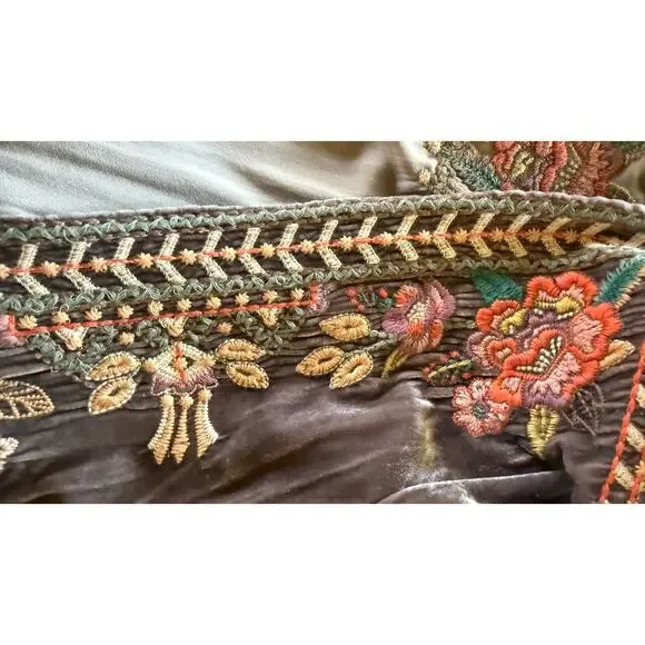 GORGEOUS Embroidery Velvet Kimono by Johnny Was - Picture 6 of 7